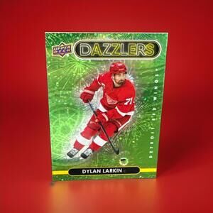 2022 Series 2 Dazzlers Green #DZ-69 Dylan Larkin Detroit Red Wings NHL SSP Card